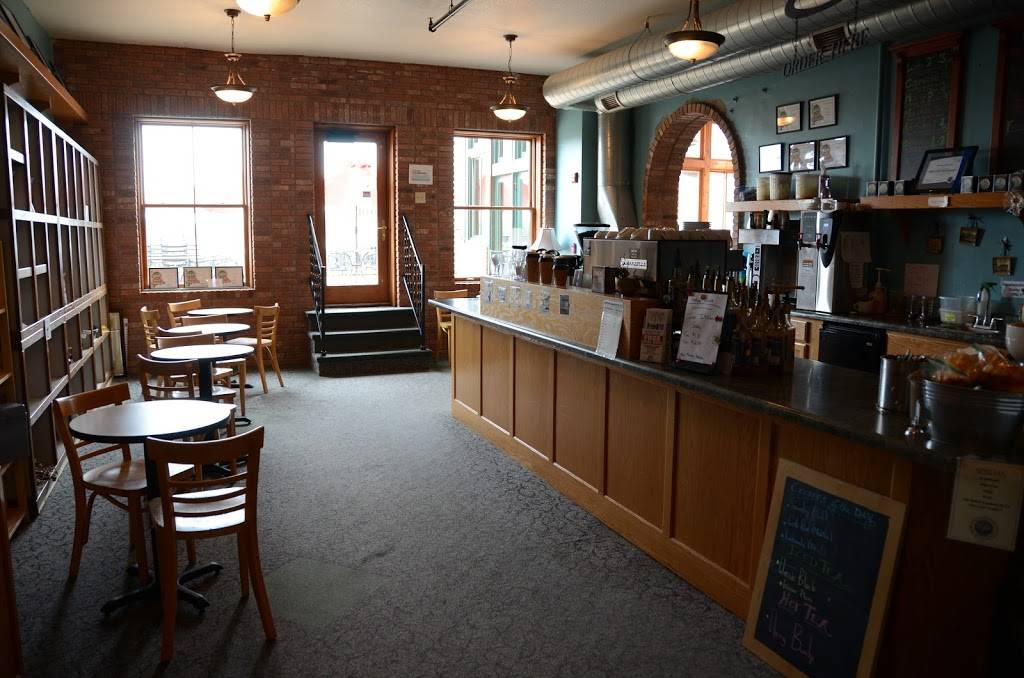 Ellys Tea And Coffee | cafe | 101 W Mississippi Dr, Muscatine, IA 52761, USA | 5632635043 OR +1 563-263-5043