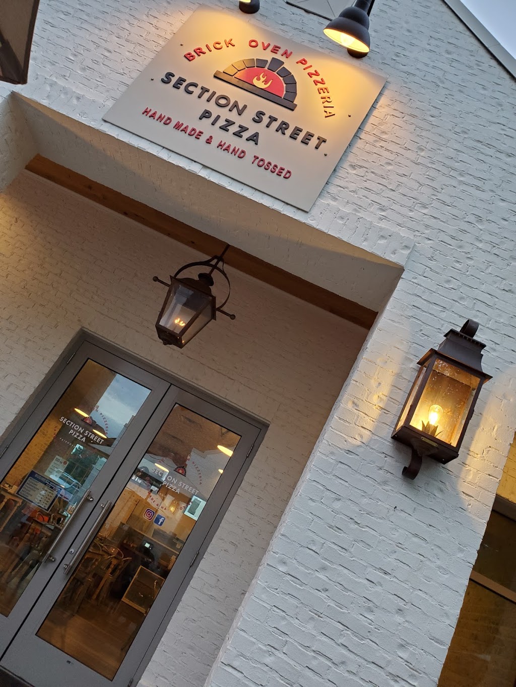 Section Street Pizza | meal takeaway | 108 N Section St, Fairhope, AL 36532, USA | 2519294998 OR +1 251-929-4998