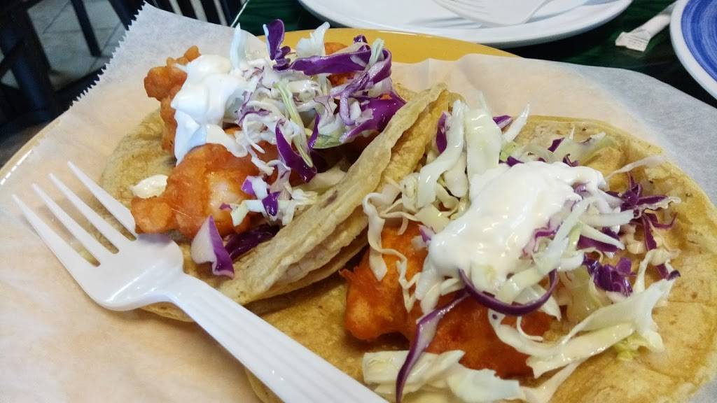 Mariscos Las Islitas | restaurant | 2446 S Western Ave, Chicago, IL 60608, USA | 7733760610 OR +1 773-376-0610