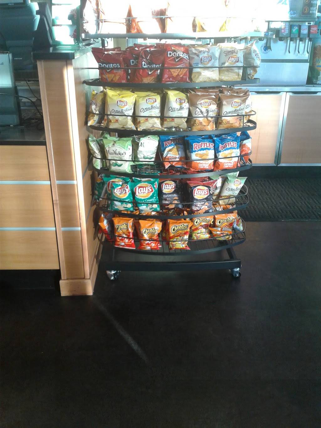 Subway | restaurant | 1918 165th St, Gateway Promenade Ste 100, Hammond, IN 46323, USA | 2198440544 OR +1 219-844-0544