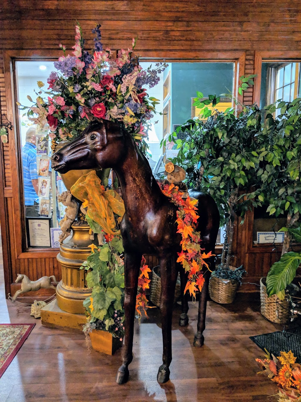 The Gift Horse Restaurant | restaurant | 209 W Laurel Ave, Foley, AL 36535, USA | 2519433663 OR +1 251-943-3663