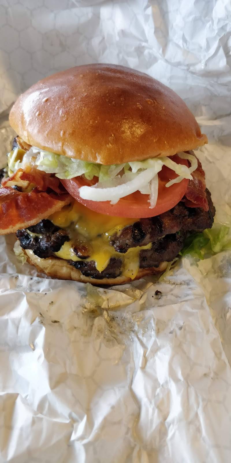 Fratellos Hot Dogs | restaurant | 31682 N US Hwy 12, Volo, IL 60073, USA | 8153442692 OR +1 815-344-2692