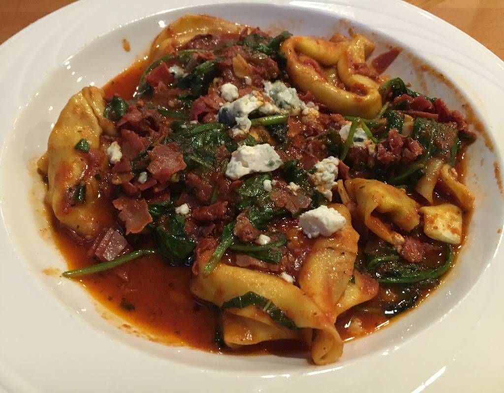 The Coach Stop | restaurant | 6 Hartland Blvd, East Hartland, CT 06027, USA | 8604133545 OR +1 860-413-3545