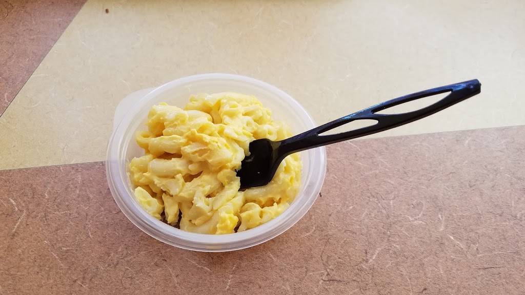 KFC | restaurant | 1499 Dixwell Ave, Hamden, CT 06514, USA | 2032888186 OR +1 203-288-8186