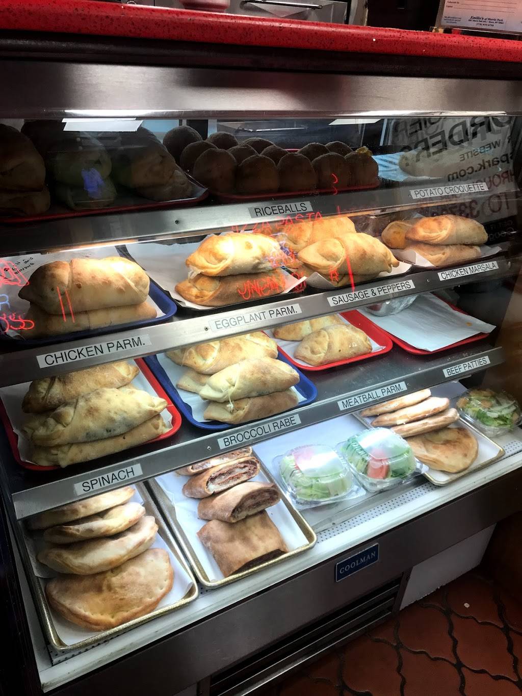 Emilios of Morris Park | restaurant | 1051 Morris Park Ave, Bronx, NY 10461, USA | 7188226758 OR +1 718-822-6758