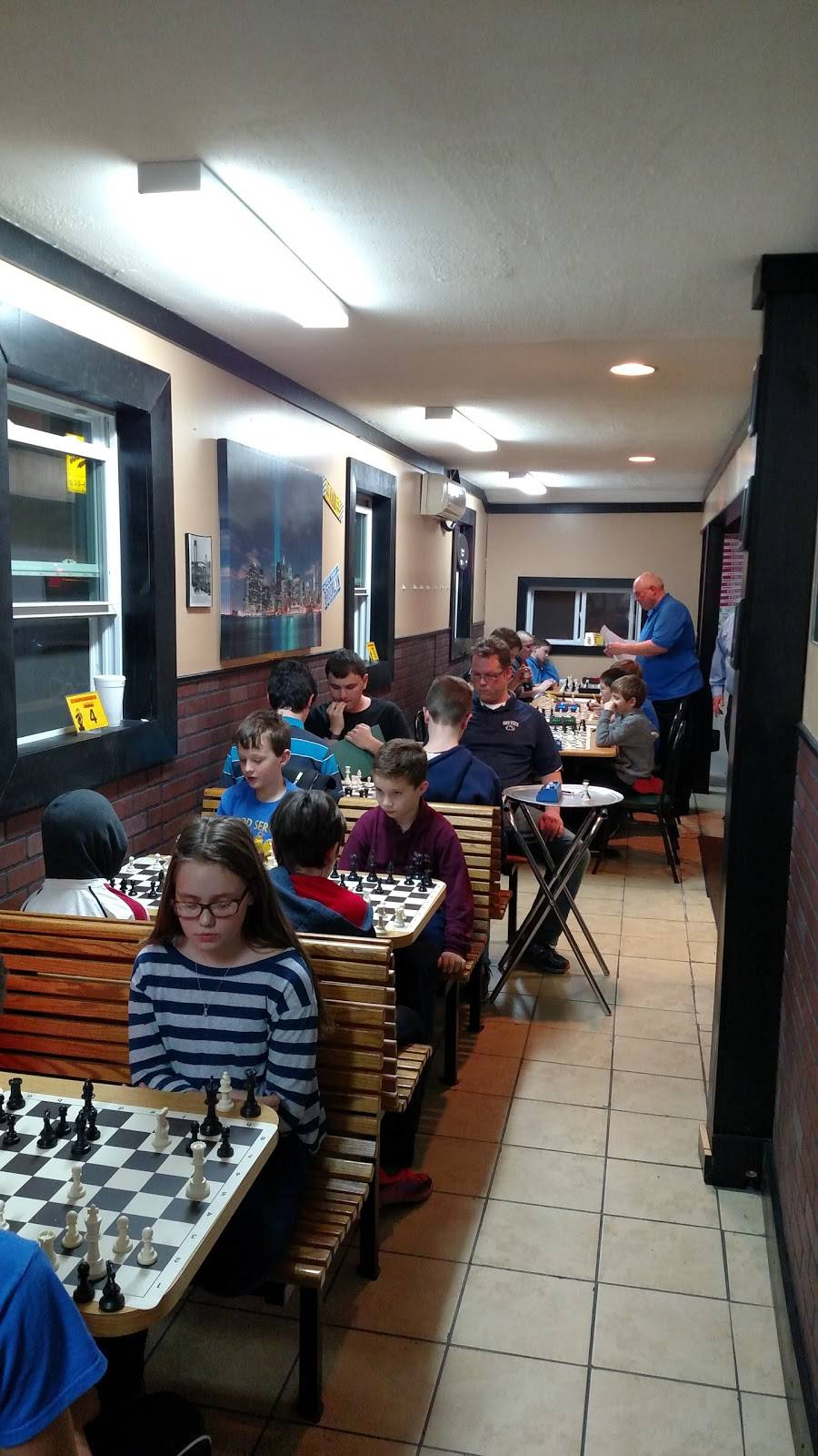 Two Cousins Pizza & Italian | restaurant | 808 E Main St, New Holland, PA 17557, USA | 7173550333 OR +1 717-355-0333