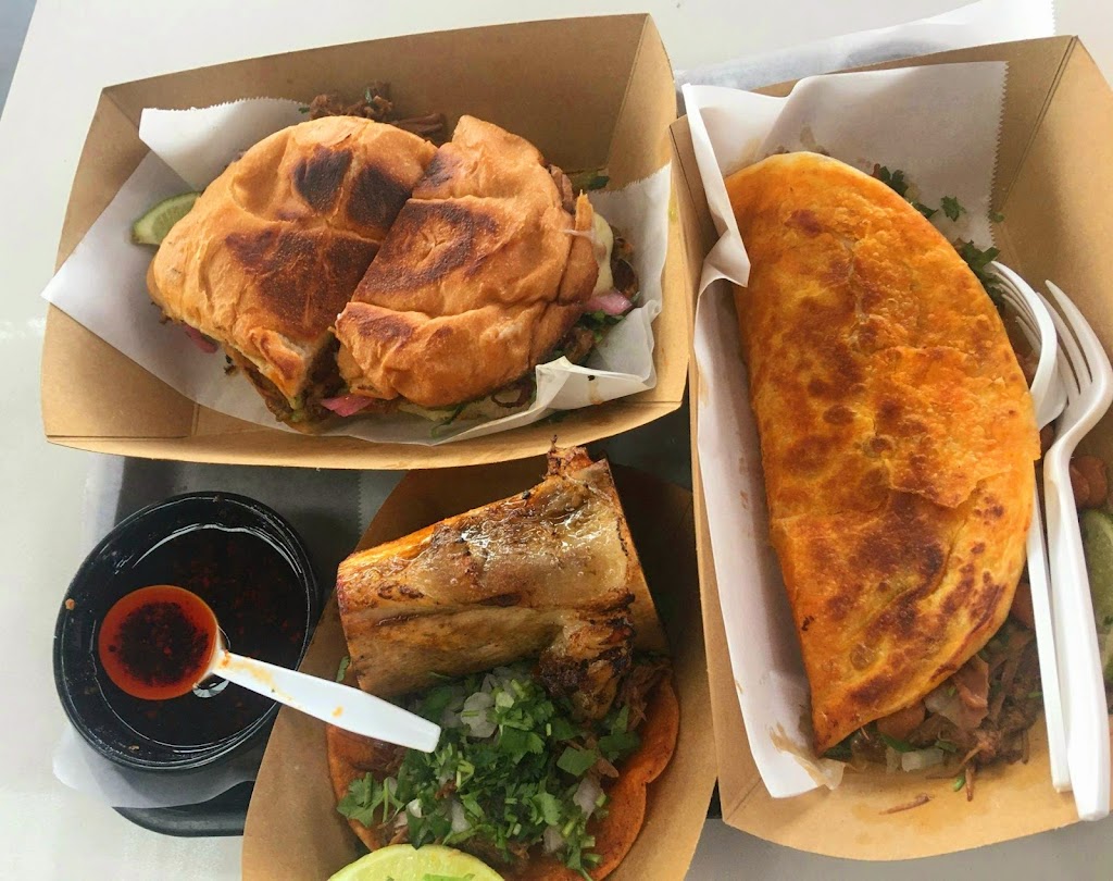 Tuetano Taqueria | restaurant | 2548 Congress St, San Diego, CA 92110, USA | 6198567013 OR +1 619-856-7013