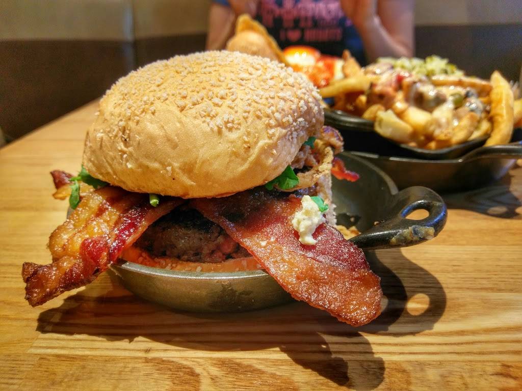 Plan Check Kitchen + Bar | restaurant | 1111 Wilshire Blvd, Los Angeles, CA 90017, USA | 2134031616 OR +1 213-403-1616