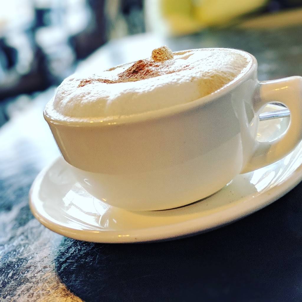 Cafe Con Leche | restaurant | 2714 N Milwaukee Ave, Chicago, IL 60647, USA | 7732894274 OR +1 773-289-4274