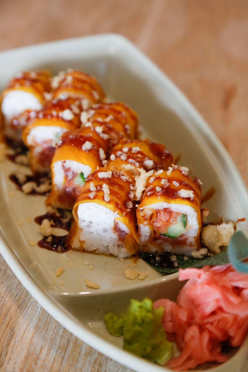 Flamingo Room | restaurant | 901 S Federal Hwy, Hallandale Beach, FL 33009, USA | 9544576201 OR +1 954-457-6201