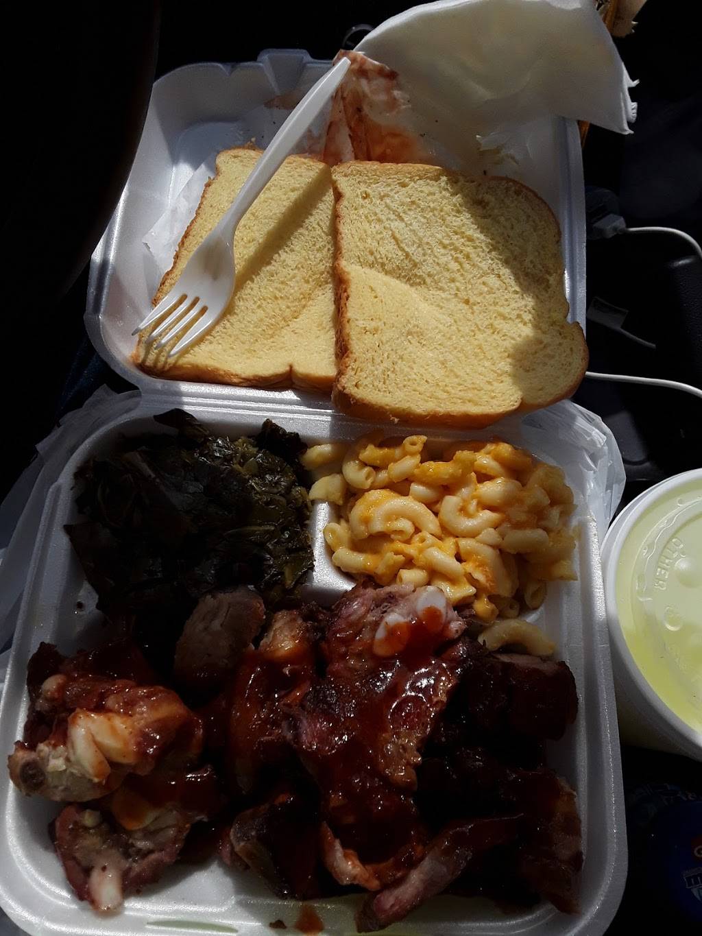 D&D Barbeque & Ribs | restaurant | 1975 Sylvan Rd SW, Atlanta, GA 30310, USA | 4047561177 OR +1 404-756-1177