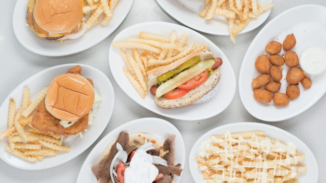 Stackerz Burgers and More. Jefferson Park | meal takeaway | 5729 N Northwest Hwy, Chicago, IL 60646, USA | 7739930047 OR +1 773-993-0047