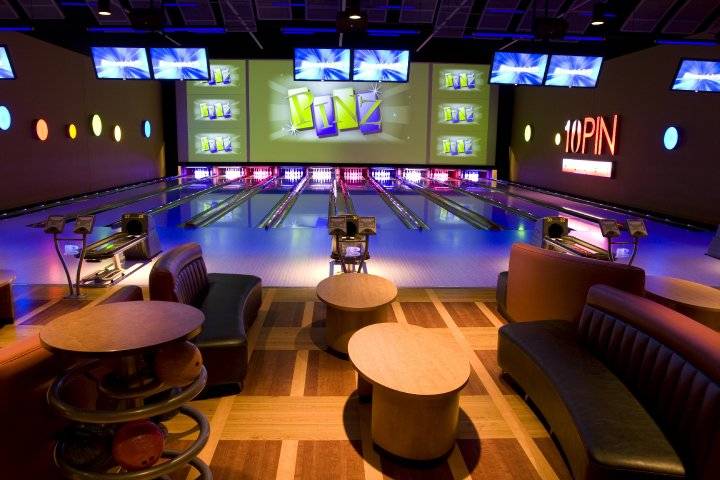 PINZ | restaurant | 7520 32nd St N, Oakdale, MN 55128, USA | 6517708000 OR +1 651-770-8000