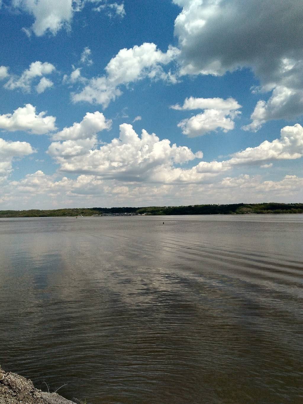 In-N-Out Grocery & Liquor | restaurant | 305 Wayne St, Peoria, IL 61603, USA | 3096724480 OR +1 309-672-4480