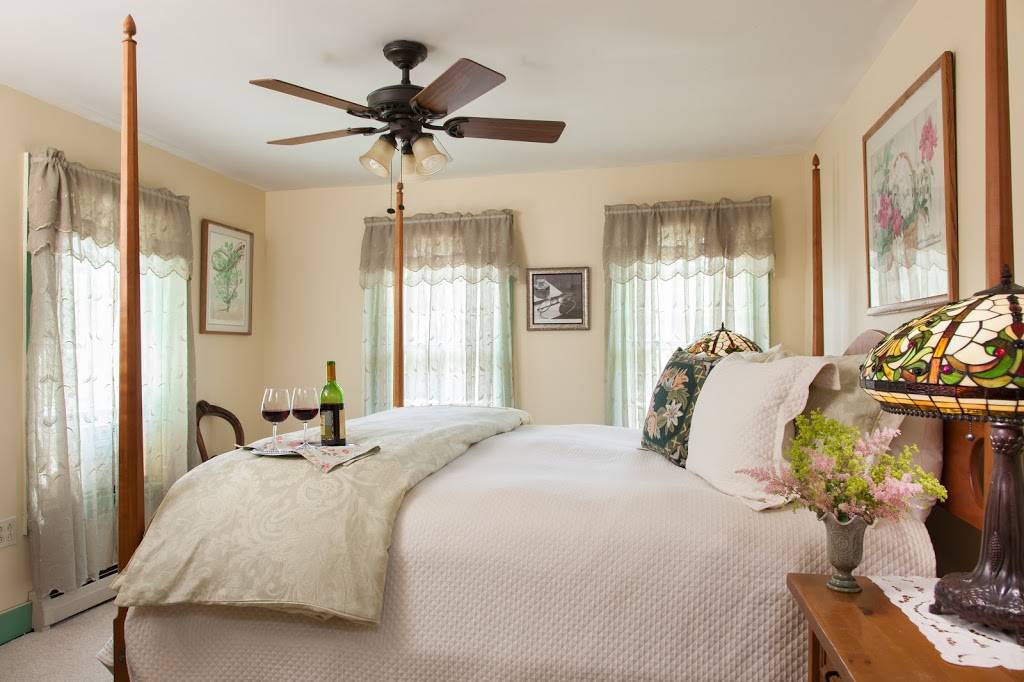 The Inn at Weston | restaurant | 630 Main St, Weston, VT 05161, USA | 8028246789 OR +1 802-824-6789