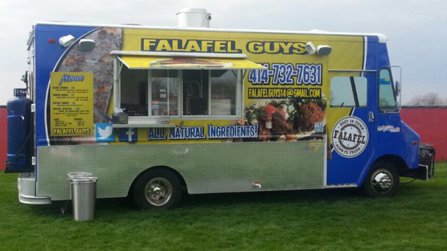 Falafel Guys | restaurant | 105 W Freistadt Rd, Mequon, WI 53092, USA | 2623024122 OR +1 262-302-4122