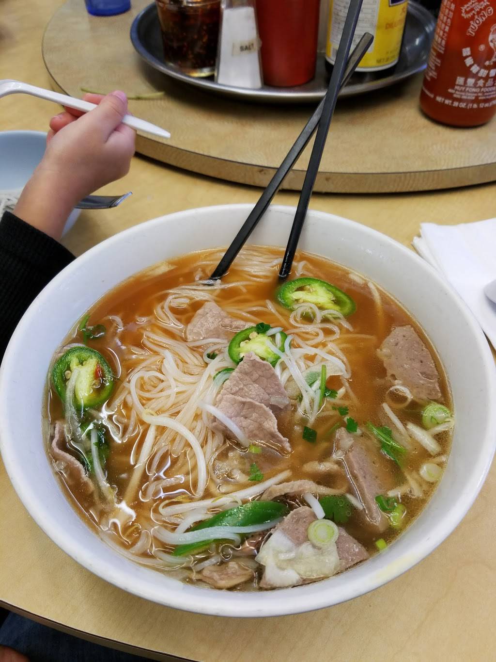 Phở Mekong | restaurant | 807 E 12th St, Oakland, CA 94606, USA | 5104513688 OR +1 510-451-3688