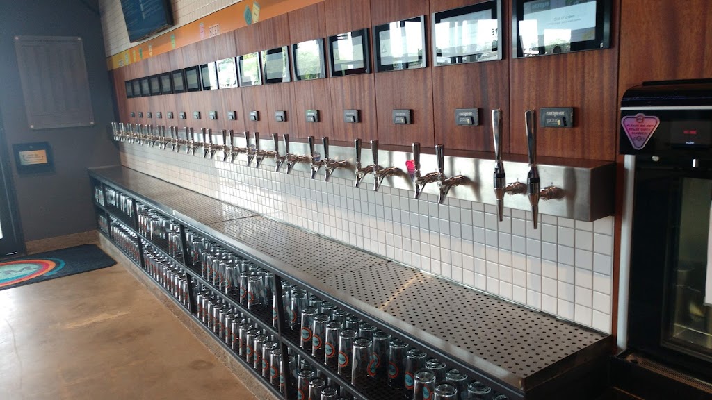 Shoot The Moon | restaurant | 8155 Long Point Rd, Houston, TX 77055, USA | 2818884801 OR +1 281-888-4801