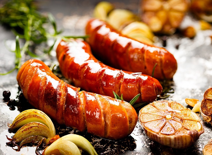 The Vault Taphouse Bistro & Beer Garden | restaurant | 31329 3rd Ave, Black Diamond, WA 98010, USA | 2066411537 OR +1 206-641-1537