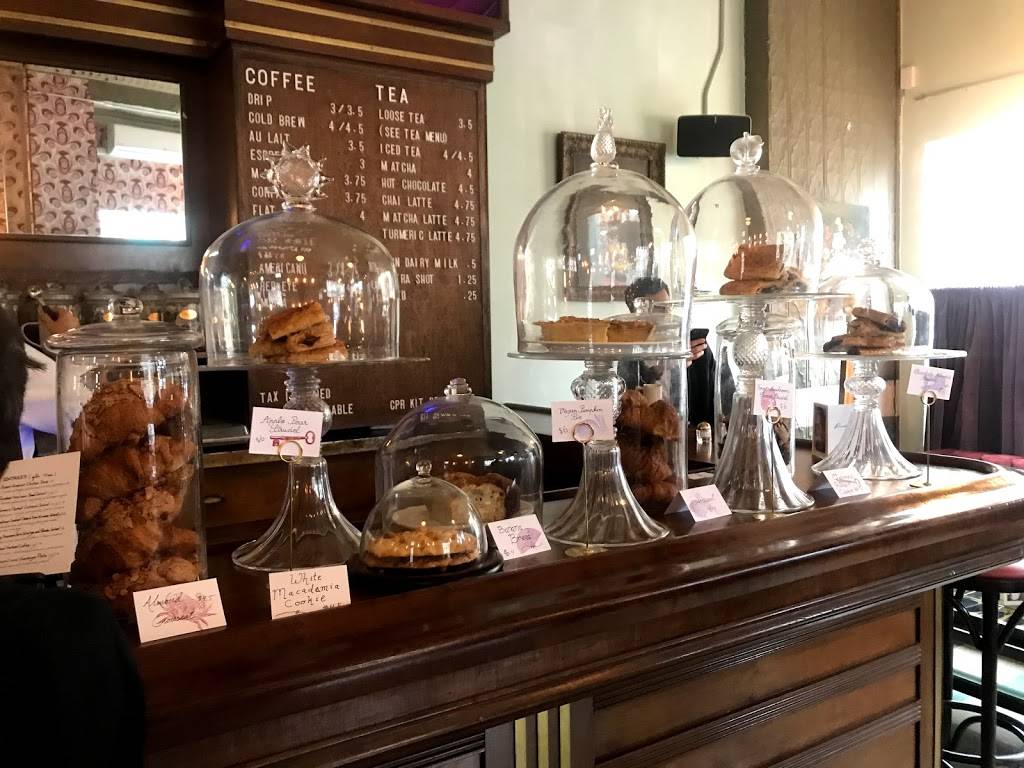 Porcelain | cafe | 880 Woodward Ave, Ridgewood, NY 11385, USA | 3474645267 OR +1 347-464-5267