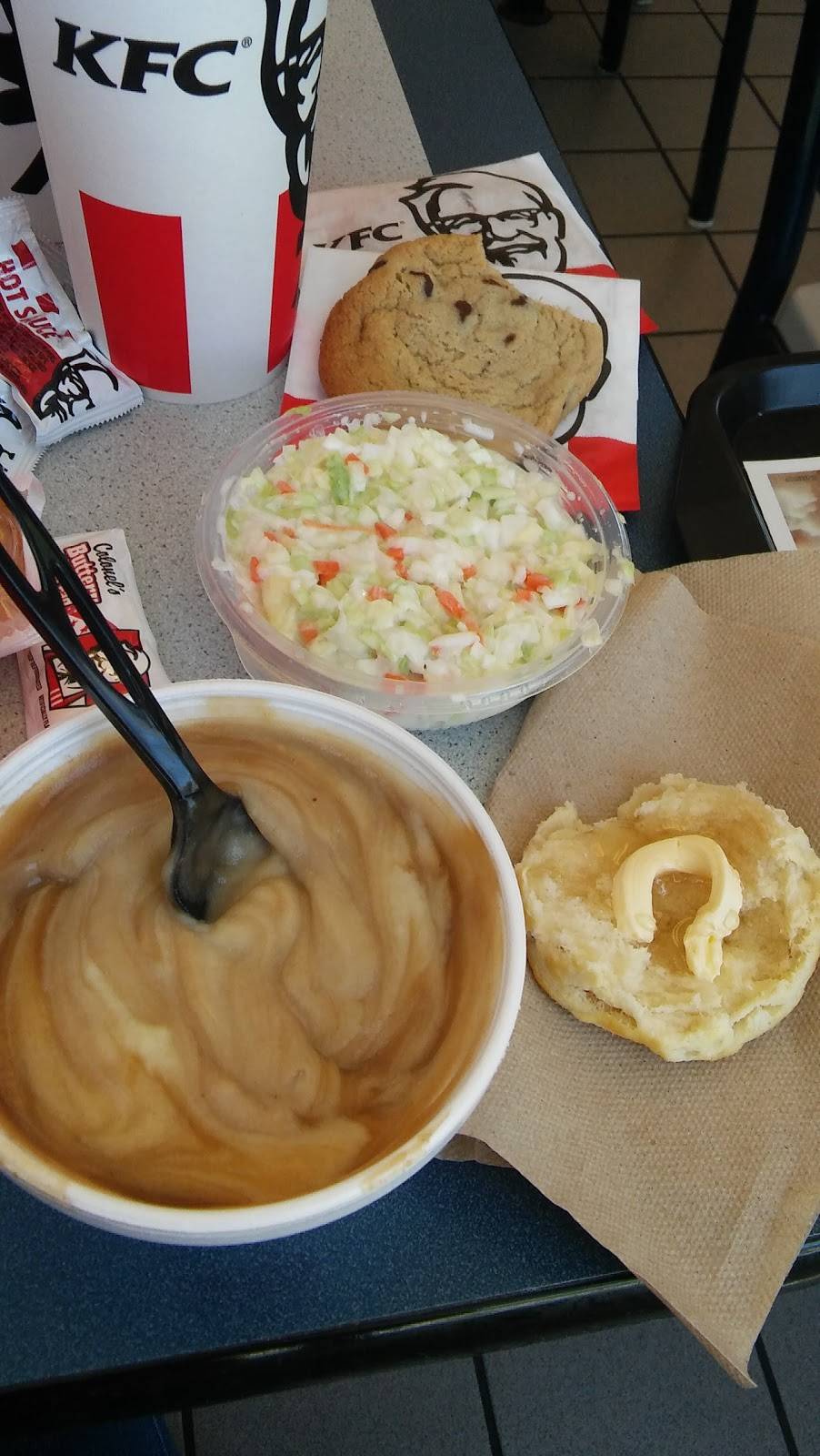 KFC | restaurant | 14411 E Colfax Ave, Aurora, CO 80011, USA | 3033414830 OR +1 303-341-4830