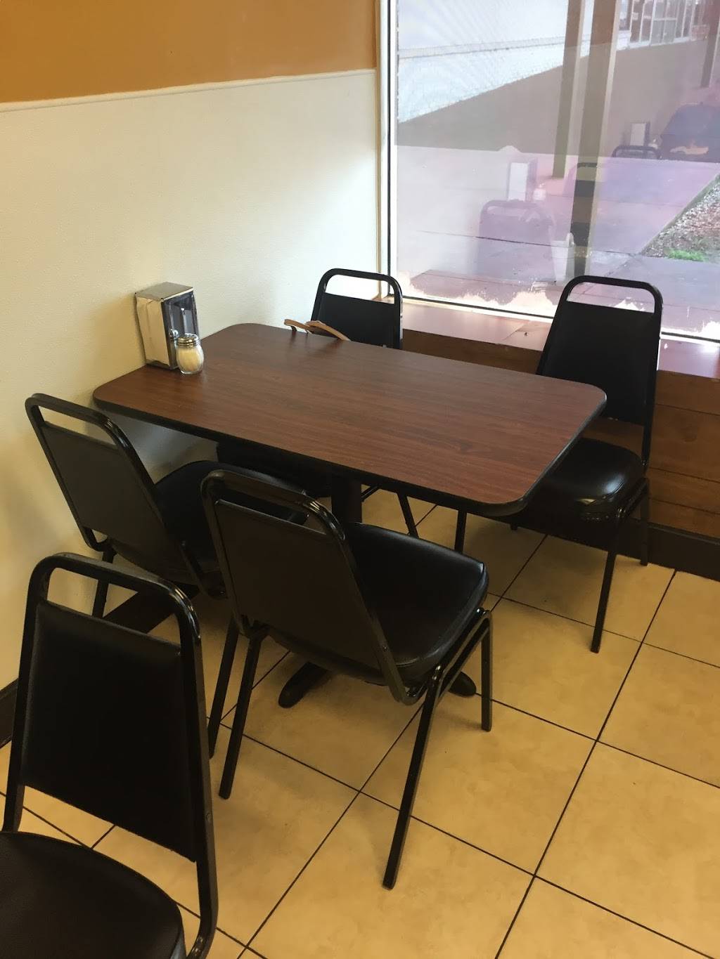 El Tarasco | restaurant | 32 S 20th St, Haines City, FL 33844, USA | 8635479667 OR +1 863-547-9667