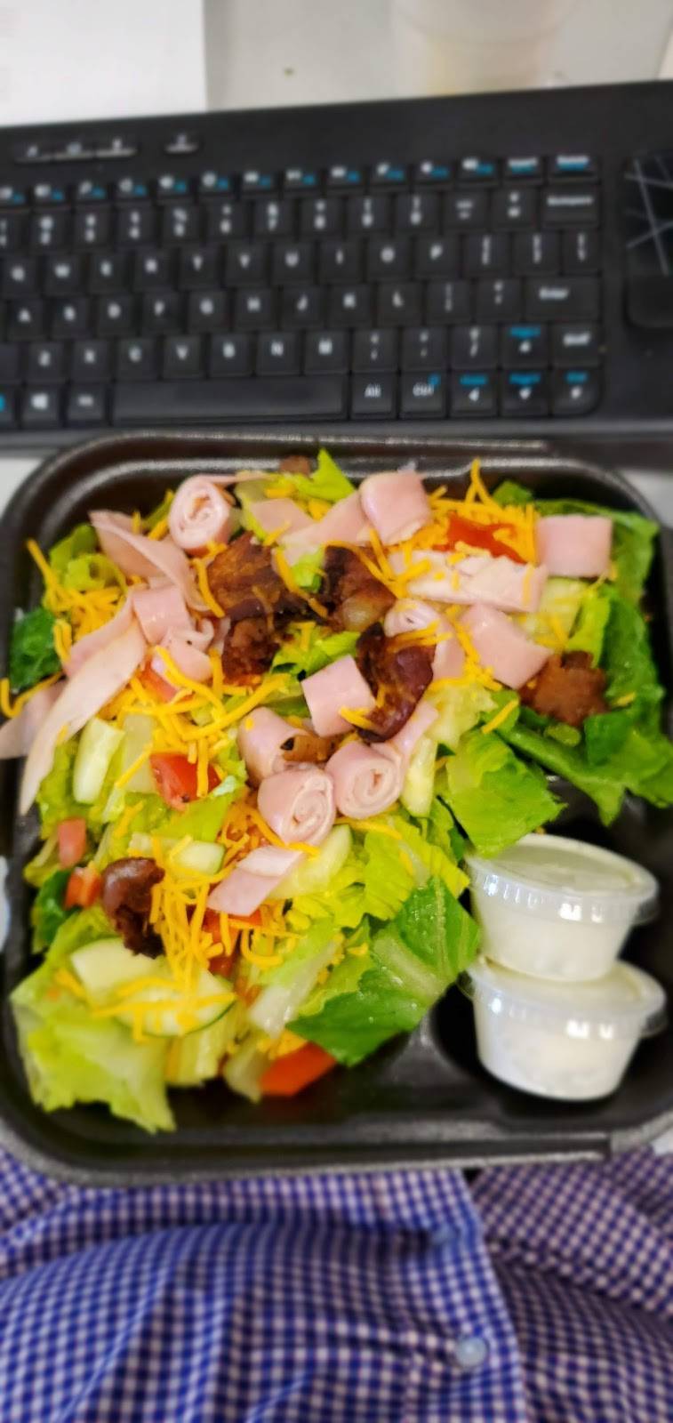 The Farmacy Grill | restaurant | 110 Bellamy Ave, Rogersville, TN 37857, USA | 4233456009 OR +1 423-345-6009