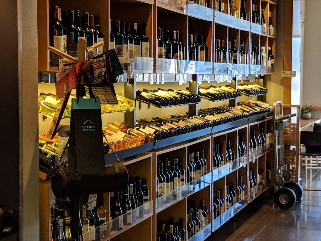 SF Uncorkd | restaurant | terminal 3 San Francisco International Airport, San Francisco, CA 94128, USA | 6508218975 OR +1 650-821-8975