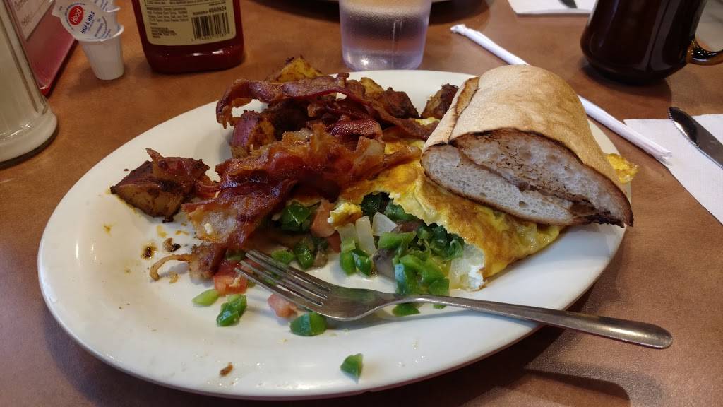 Culpeppers Bakery & Cafe | restaurant | 500 Cambridge St # 3, Worcester, MA 01610, USA | 5087558393 OR +1 508-755-8393