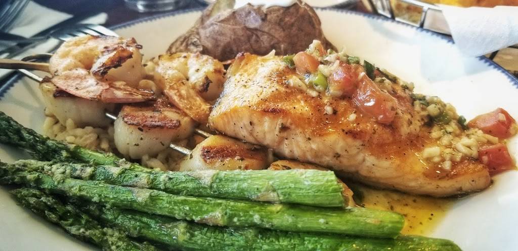 Red Lobster | restaurant | 10136 Two Notch Rd #106, Columbia, SC 29229, USA | 8034621755 OR +1 803-462-1755