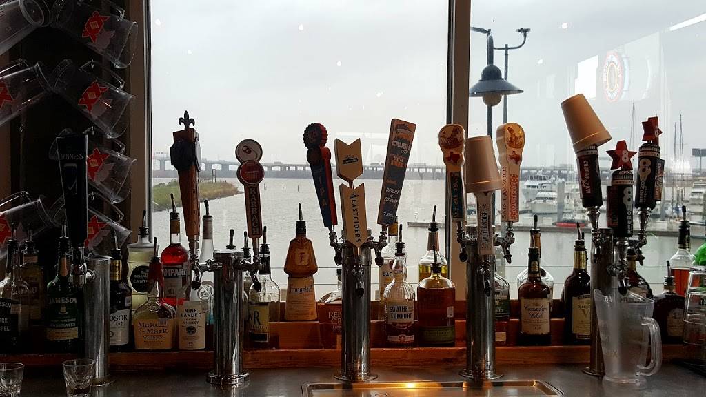 ONeals Sportsbar & Grill On the Water | restaurant | 2651 TX-146BUS, Baytown, TX 77520, USA | 2818376700 OR +1 281-837-6700