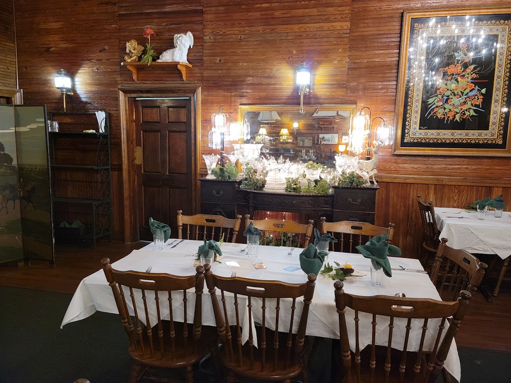 The Gift Horse Restaurant | restaurant | 209 W Laurel Ave, Foley, AL 36535, USA | 2519433663 OR +1 251-943-3663