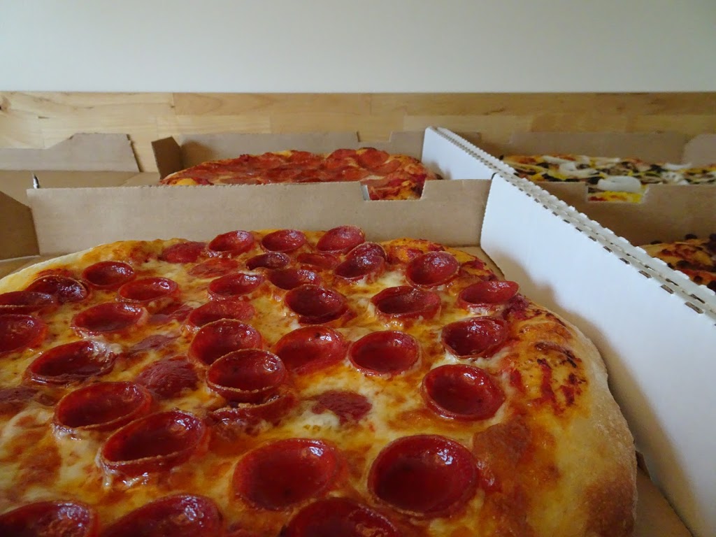 Kay Jack Pizza | meal takeaway | Inside Duffys Tavern, 60 W Main St, Madison, OH 44057, USA | 4404289937 OR +1 440-428-9937