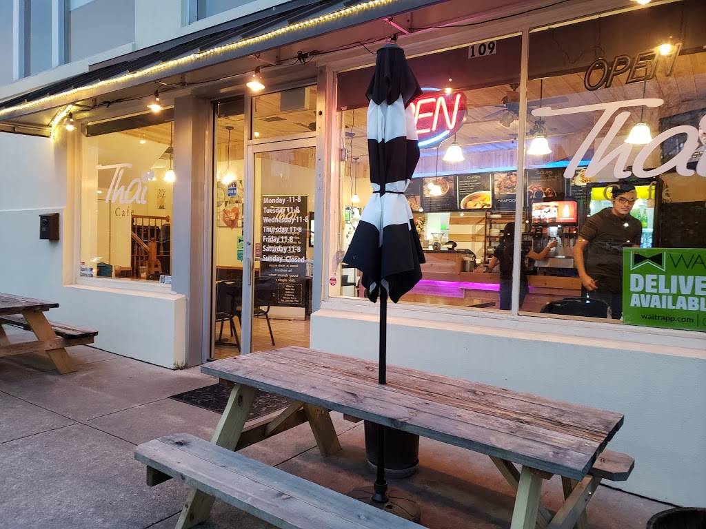 Thai Cafe | restaurant | 109 W Central Ave, Temple, TX 76501, USA | 2545982799 OR +1 254-598-2799