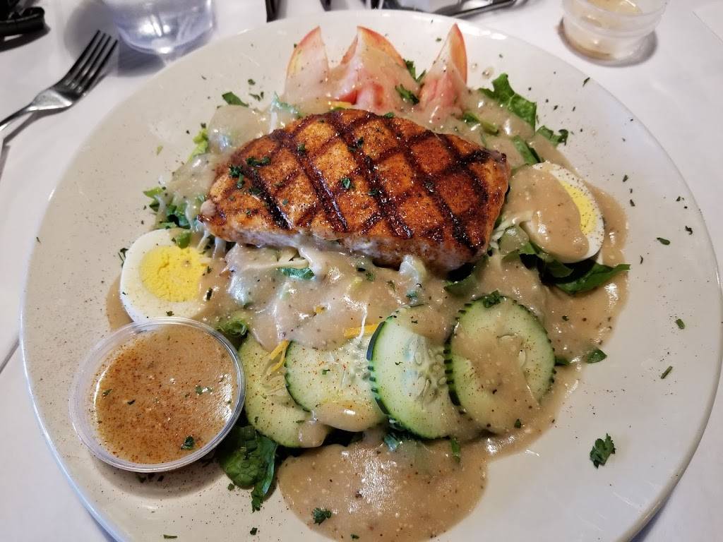 Fredericks Wine and Dine | restaurant | 22005 Emery Rd, Warrensville Heights, OH 44128, USA | 2165815299 OR +1 216-581-5299