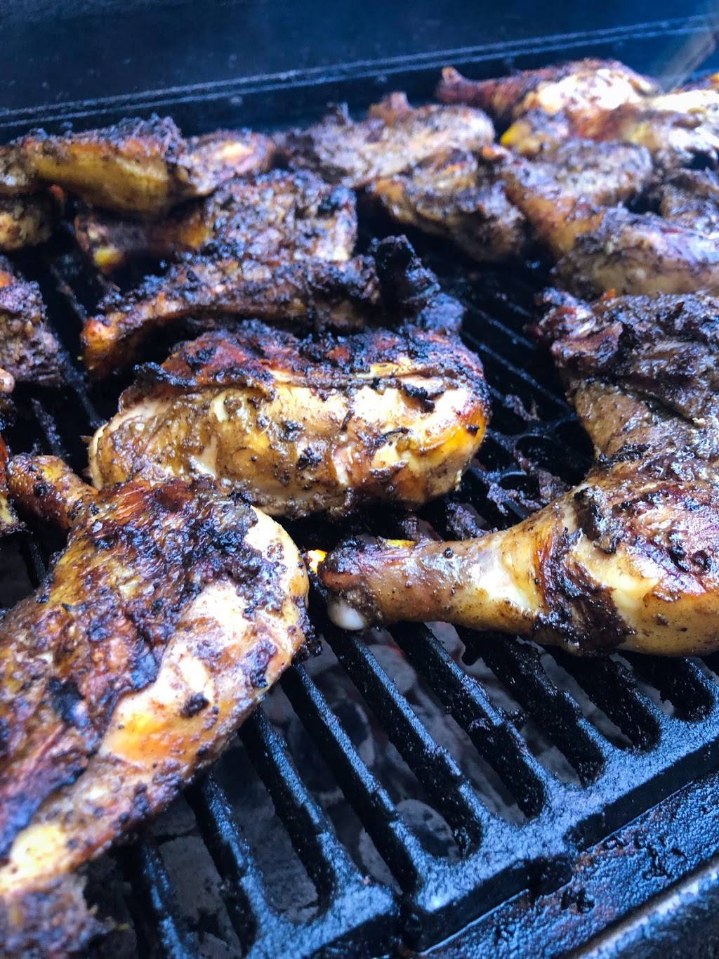 Blue Mountain Jamaican Restaurant | restaurant | 884 Morton St, Boston, MA 02126, USA | 6175337255 OR +1 617-533-7255