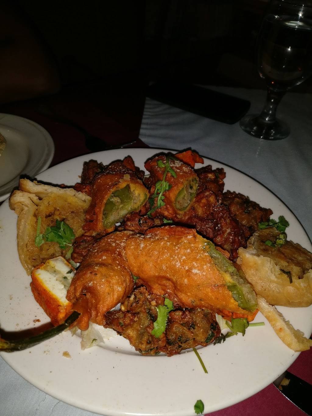 Royal Indian | restaurant | 1101 Bunn Hill Rd, Vestal, NY 13850, USA | 6072289606 OR +1 607-228-9606
