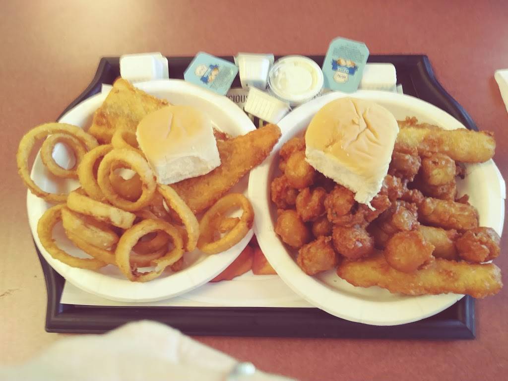 Chicken Shack Saint Clair Shores | meal takeaway | 30926 Harper Ave, St Clair Shores, MI 48082, USA | 5864157500 OR +1 586-415-7500