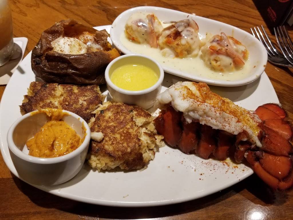 Outback Steakhouse | restaurant | 24900 Sperry Dr, Westlake, OH 44145, USA | 4408923445 OR +1 440-892-3445