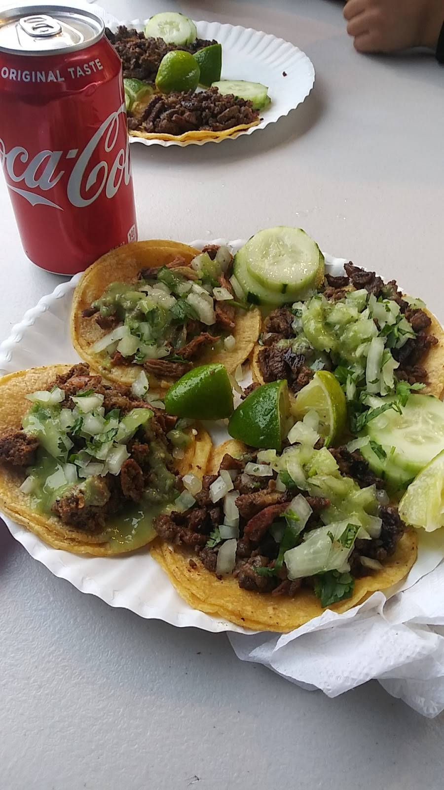 Los Famosos Tacos Al Carbon | restaurant | 627 N Humphreys Ave, East Los Angeles, CA 90022, USA | 3239012535 OR +1 323-901-2535