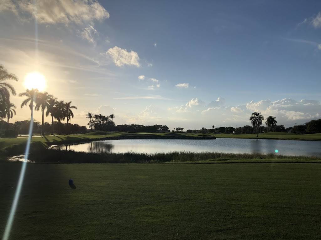 Westchester Country Club | restaurant | 12250 Westchester Club Dr, Boynton Beach, FL 33437, USA | 5617346300 OR +1 561-734-6300