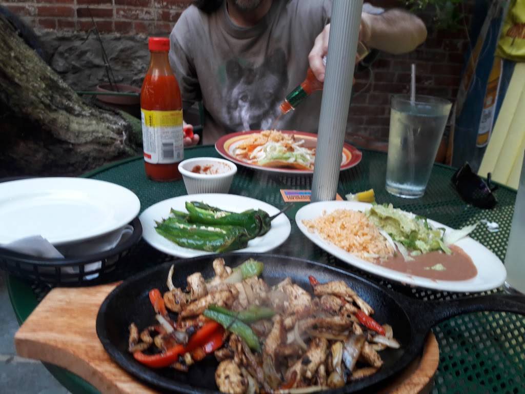 Mezcals | restaurant | 150 N 6th St, Reading, PA 19601, USA | 6106855272 OR +1 610-685-5272