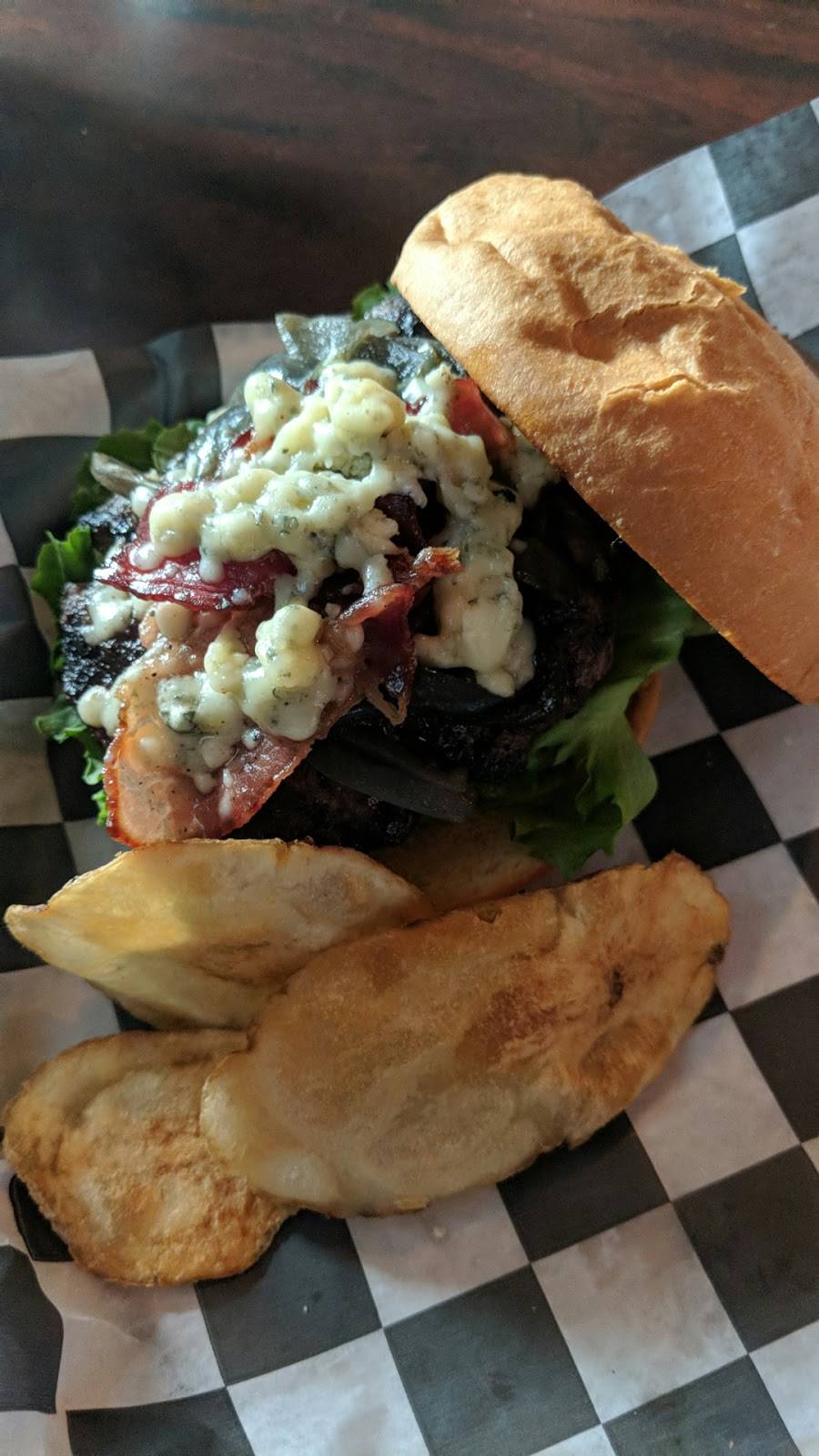 Harveys in Huntersville | restaurant | 2, 13812 Cinnabar Pl, Huntersville, NC 28078, USA | 7049475080 OR +1 704-947-5080