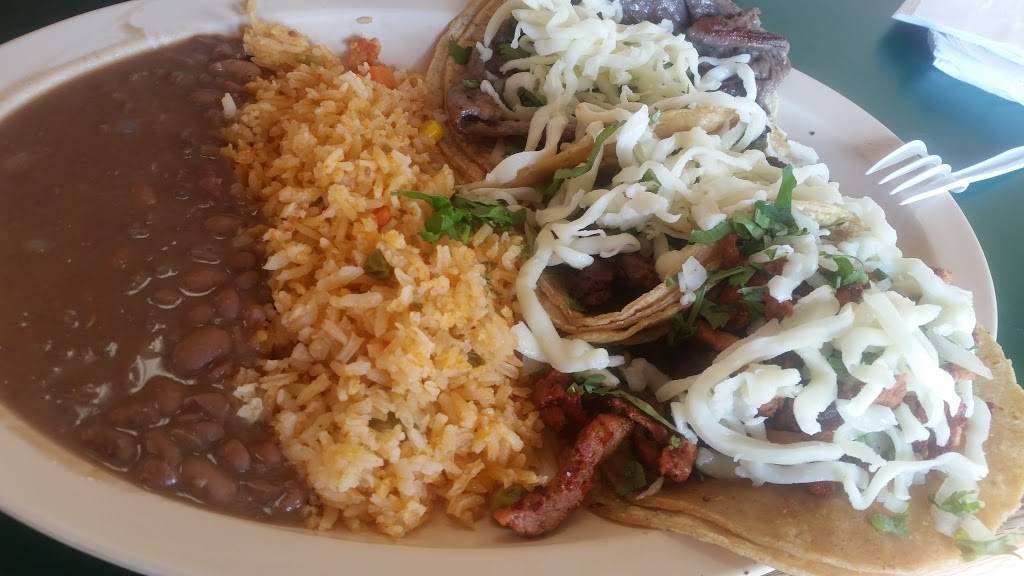 El Burrito Amigo | meal takeaway | 5238 W Grand Ave, Chicago, IL 60639, USA | 7736372188 OR +1 773-637-2188