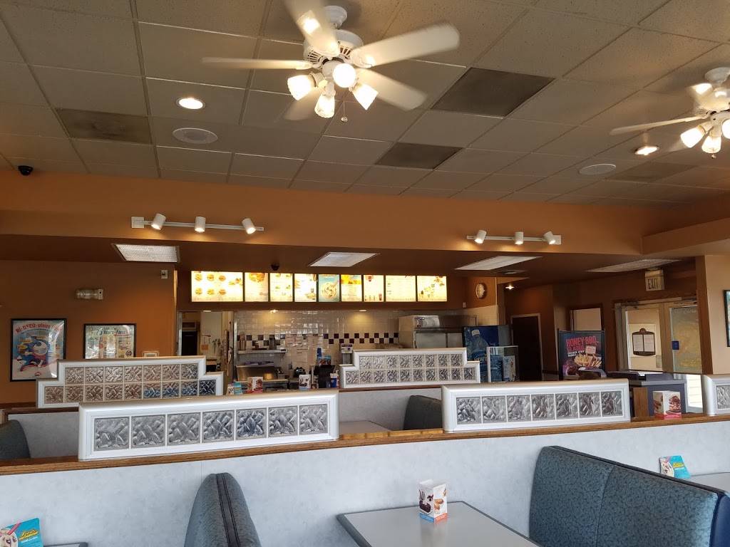 Dairy Queen | restaurant | 411 Westfield St, Silverton, OR 97381, USA | 5038731330 OR +1 503-873-1330
