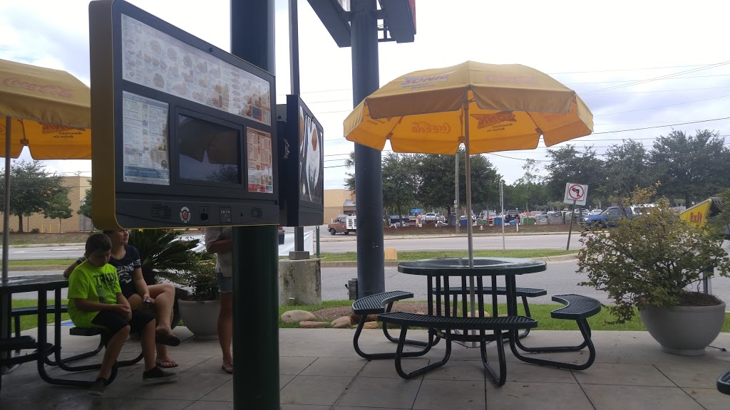 Sonic Drive-In | restaurant | 10411 Sorrento Rd, Pensacola, FL 32507, USA | 8504556568 OR +1 850-455-6568