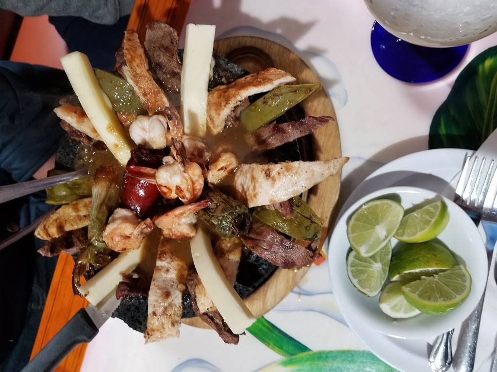 Puerto Vallarta Mexican Restaurant | restaurant | 35 Federal Blvd, Denver, CO 80219, USA | 3039363694 OR +1 303-936-3694