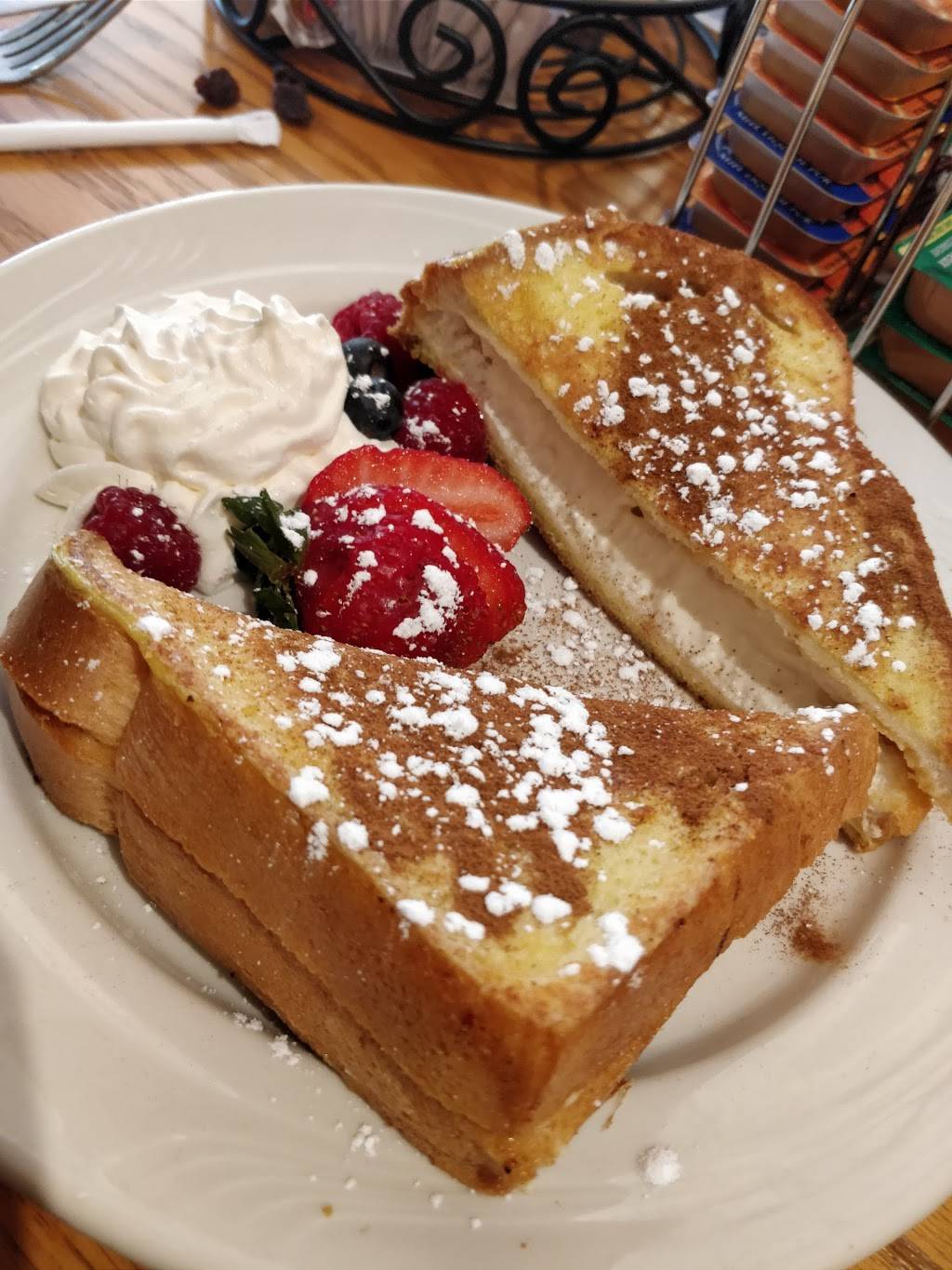 Schmidtsville Restaurant | restaurant | 3685 Nafziger Rd, Wellesley, ON N0B 2T0, Canada | 5196562430 OR +1 519-656-2430