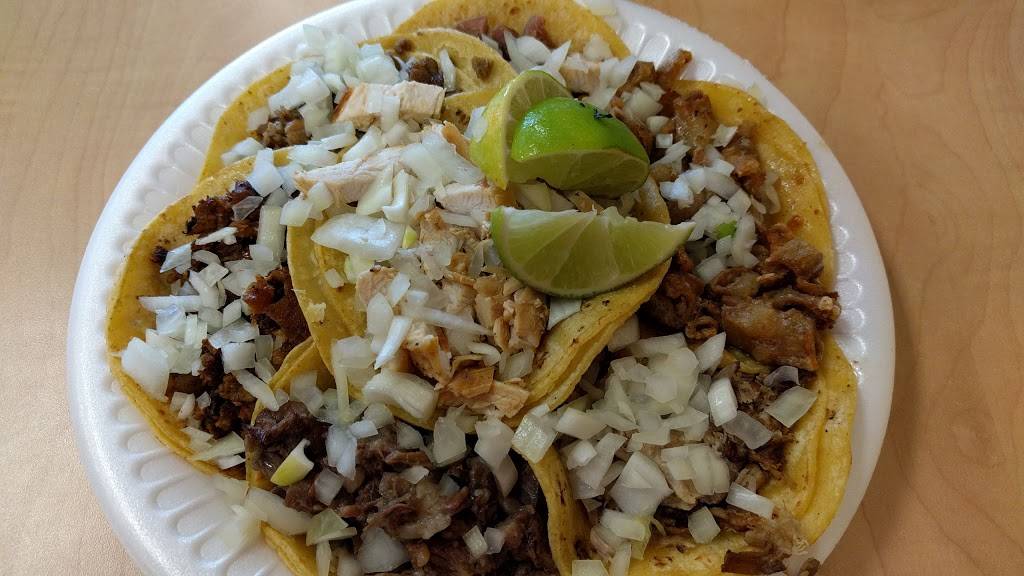 Tacos Y Burritos Metro Basilica 2 | restaurant | 7627 Culebra Rd #105, San Antonio, TX 78251, USA | 2106801412 OR +1 210-680-1412