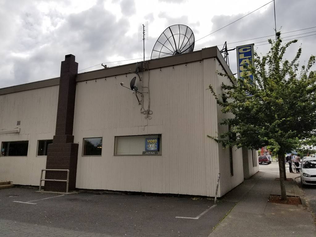 CLAUDIAS Sports Pub and Grill | restaurant | 3006 SE Hawthorne Blvd, Portland, OR 97214, USA | 5032321744 OR +1 503-232-1744